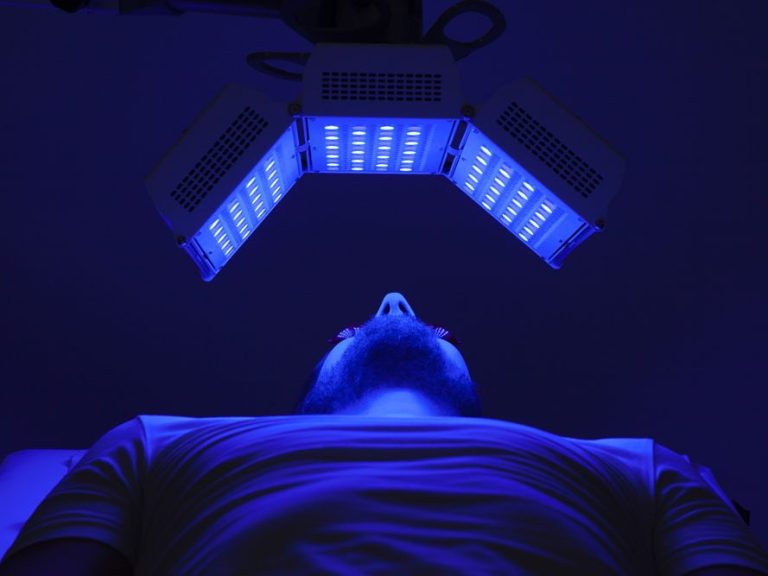 Luminothérapie par LED sur Wattrelos, proche de Roubaix, Tourcoing. 